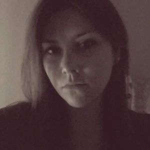 Meet your Posher, Becca